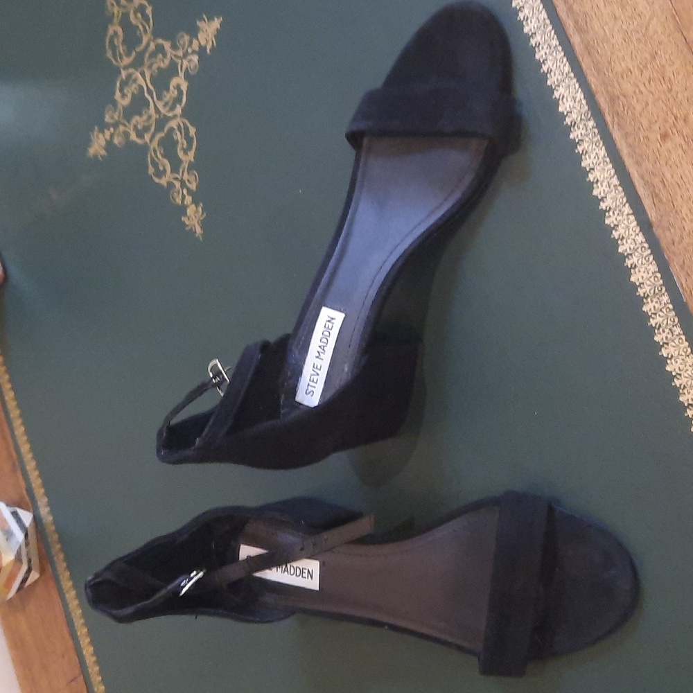 Steve Madden Black Block Heel Sandals